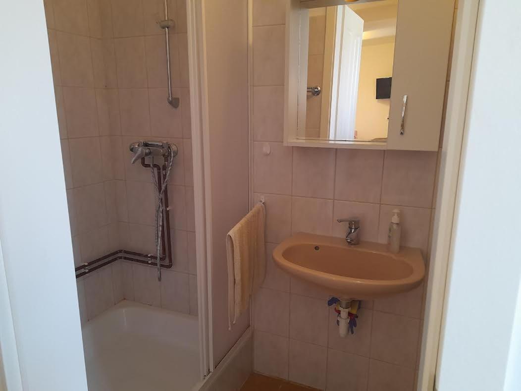 Kapolna Vendeghaz Apartment Kerkaskapolna ภายนอก รูปภาพ